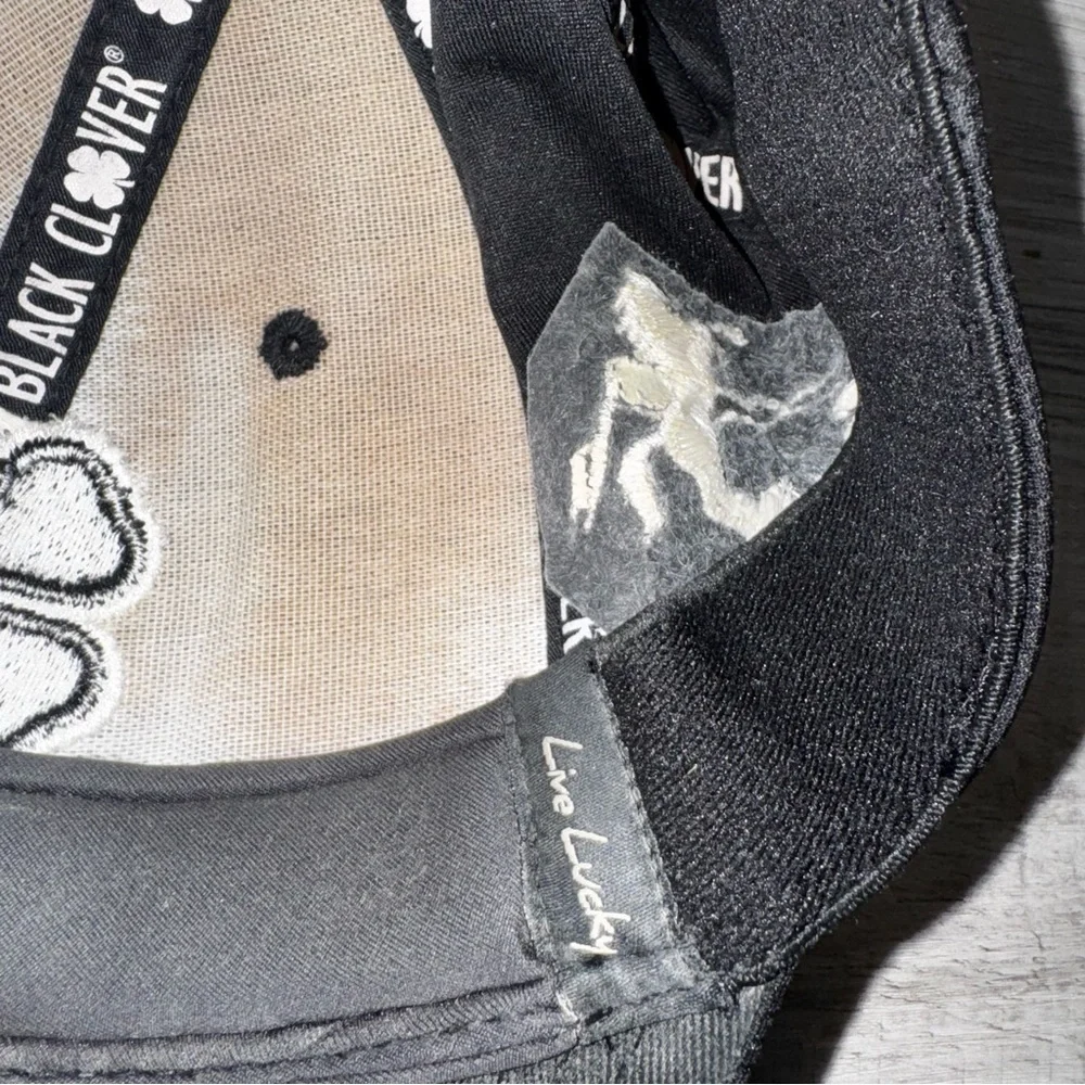 *Black Clover* Live Lucky Fitted Hat Embroidered Cap BLACK - Shamrock L/XL